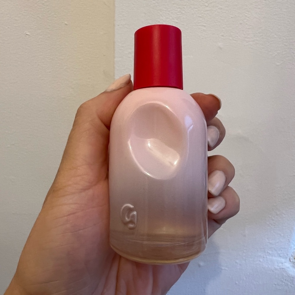 Glossier Perfume like new